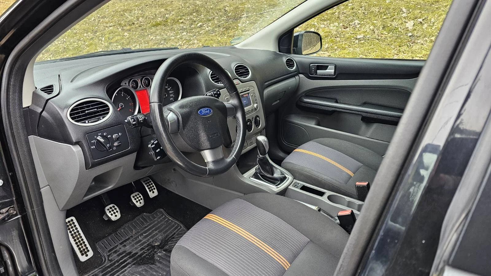 Ford Focus 1.6 | Mobile.bg � ����������� 12