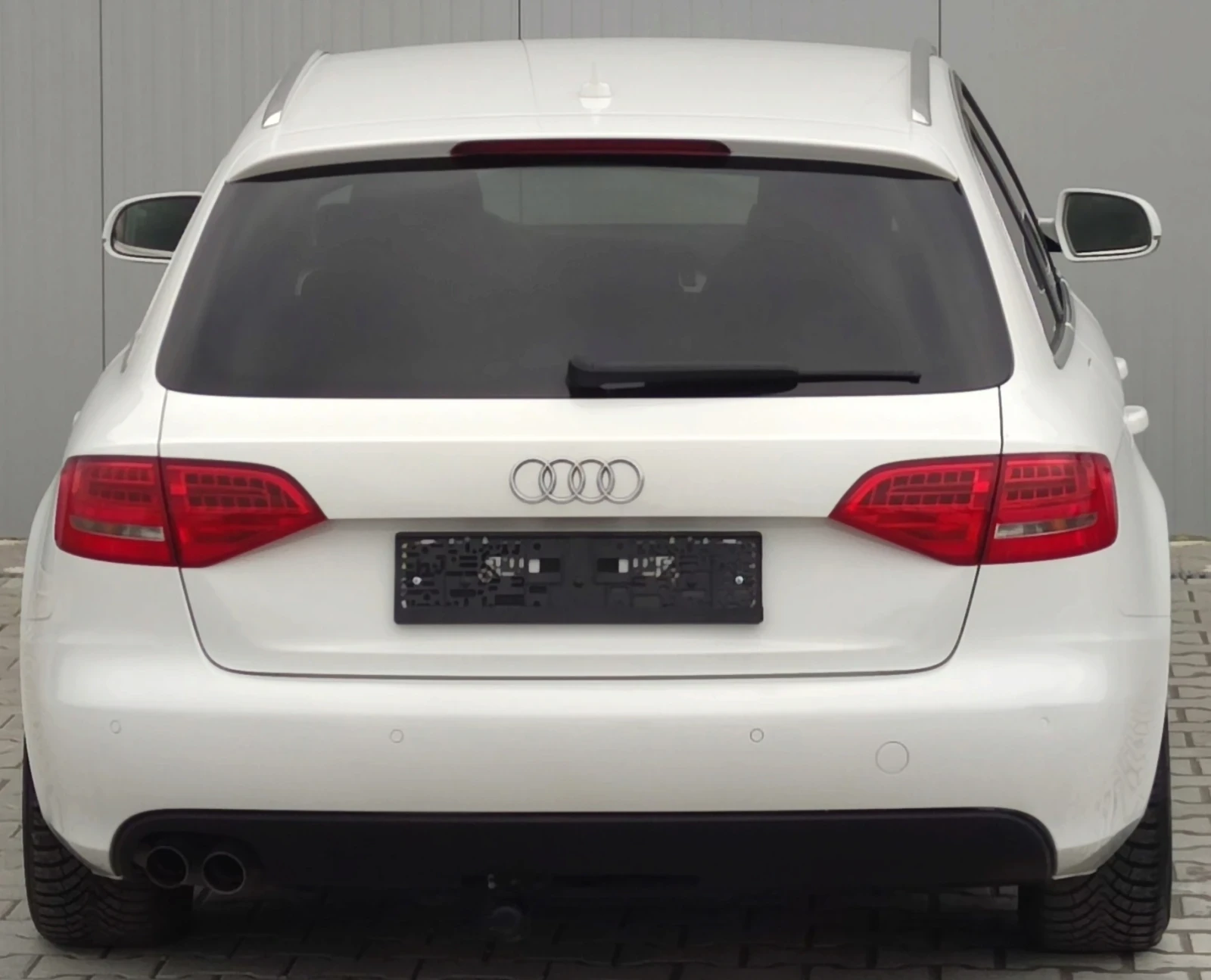 Audi A4 2.0TDI, снимка 5 - Автомобили и джипове - 53978578