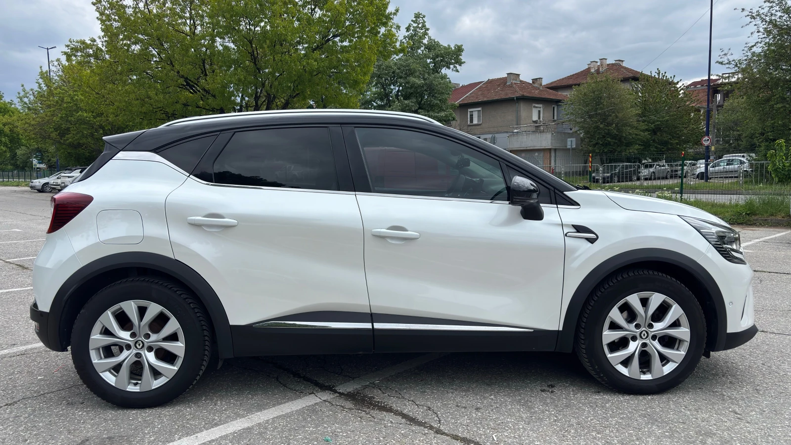 Renault Captur Intens TCe бензин LPG 100 BVM6, снимка 3 - Автомобили и джипове - 54424548
