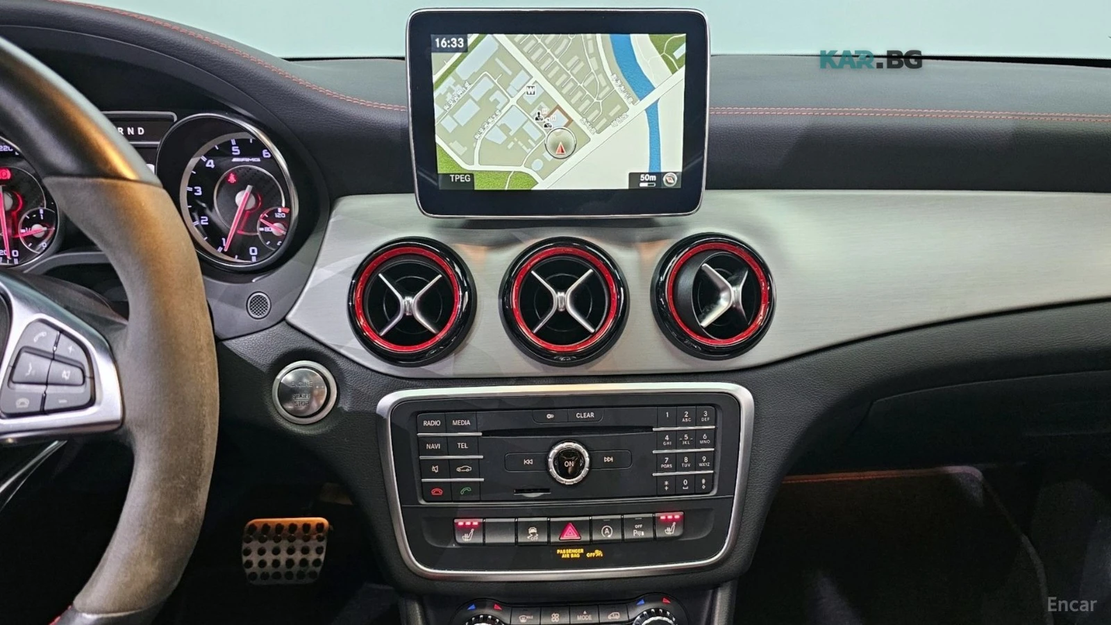 Mercedes-Benz CLA 45AMG 4MATIC* КОЖА* НАВИ* ПАНО, снимка 16 - Автомобили и джипове - 55387347