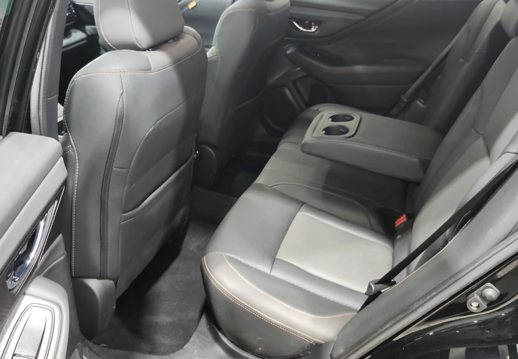 Subaru Outback * WILDERNESS* Шибидах* Подгрев* Blind Spot* , снимка 11 - Автомобили и джипове - 55564147