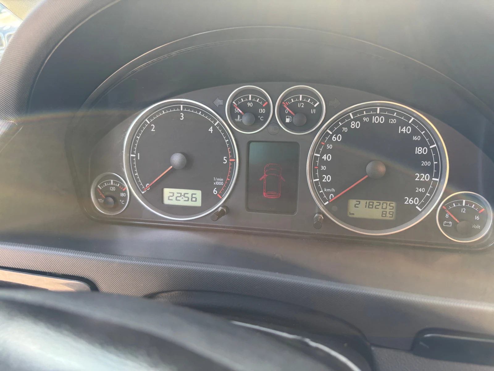 VW Sharan 1.9 TDI 116К.С, снимка 14 - Автомобили и джипове - 55581494