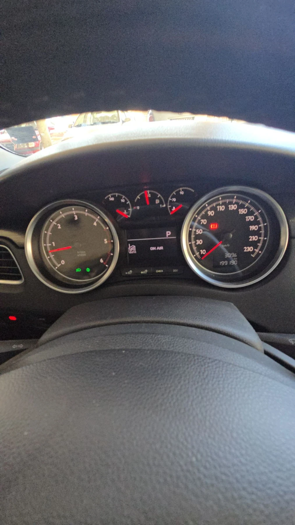 Peugeot 508 2.0Bluehdi 181кс, снимка 11 - Автомобили и джипове - 55735007