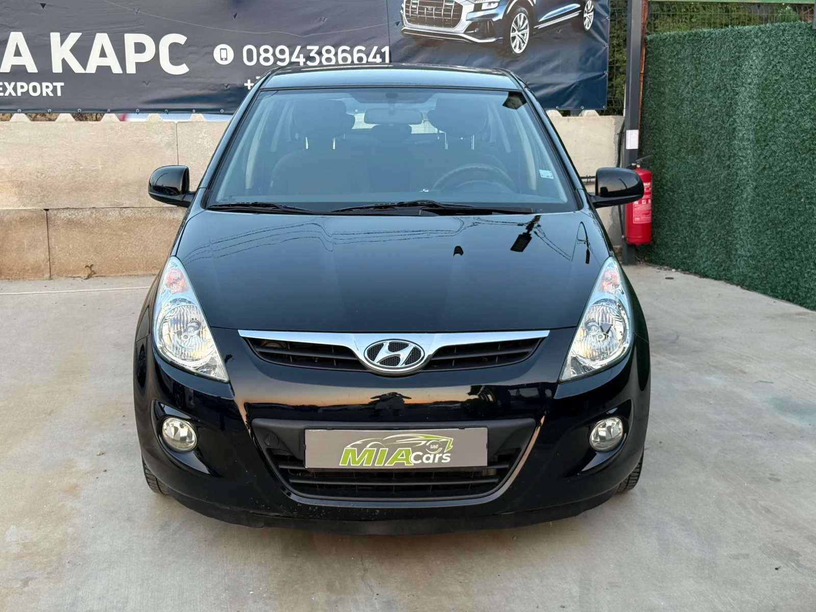 Hyundai I20 1.2БЕНЗИН/ГАЗ* РЕГИСТРИРАН И ОБСЛУЖЕН АВТОМОБИЛ! !, снимка 8 - Автомобили и джипове - 55743656