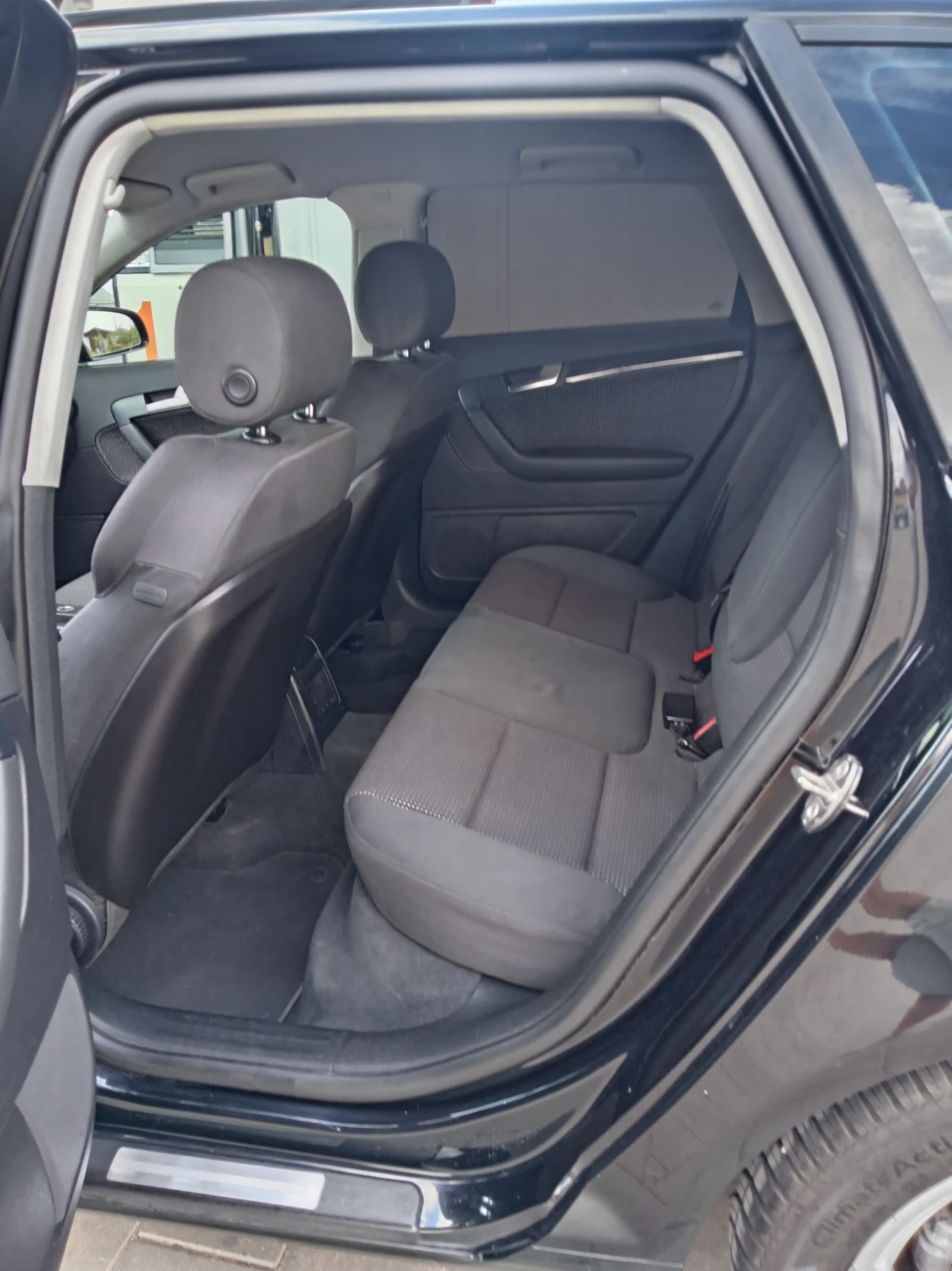 Audi A3 1.9 дизел 105 коня Sportback, снимка 8 - Автомобили и джипове - 56221072