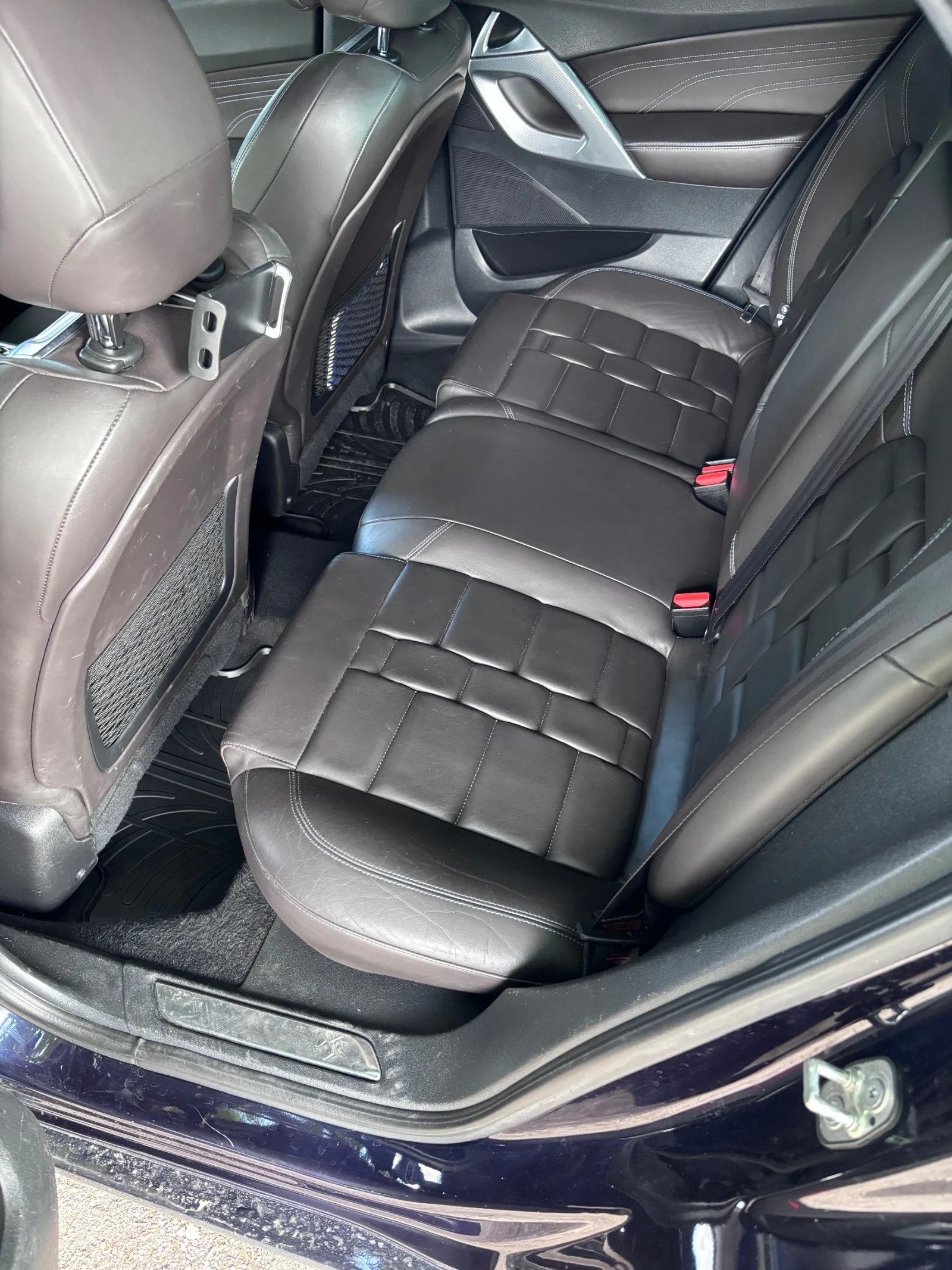 Citroen DS5, снимка 5 - Автомобили и джипове - 56432464
