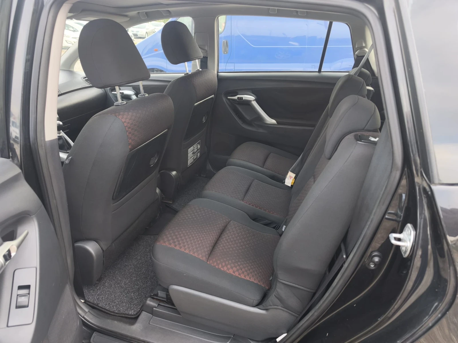 Toyota Verso 1.8-����-������-��������-EURO5-1�-��������! | Mobile.bg � ����������� 14