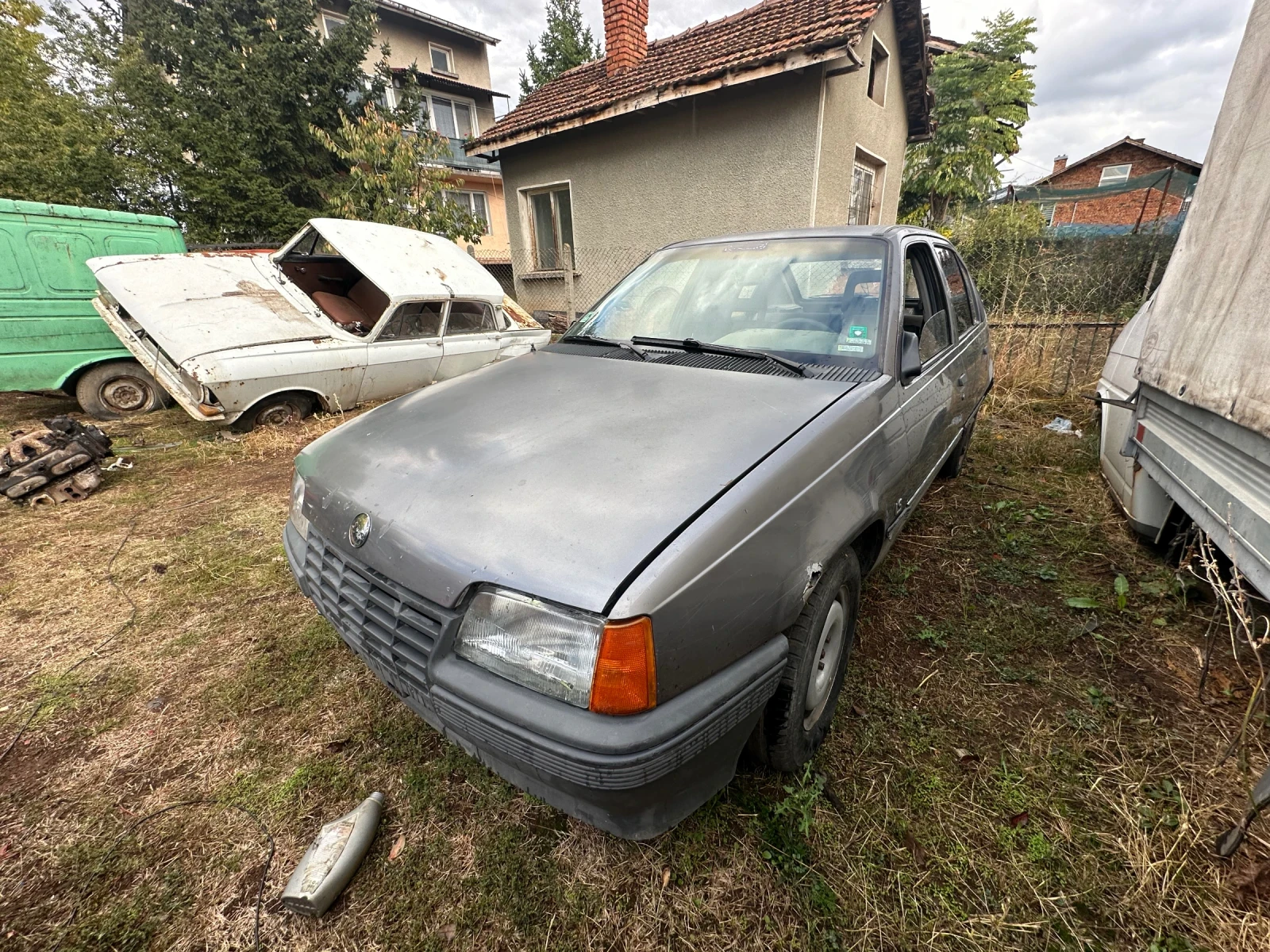 Opel Kadett, снимка 3 - Автомобили и джипове - 56631881
