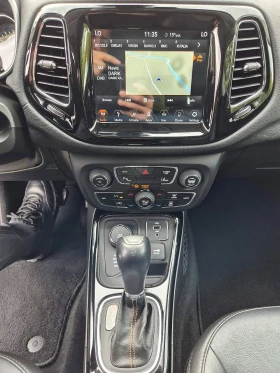 Jeep Compass 2.0D * АВТОМАТИК * 4Х4 * LIMITED - 27990 лв. / 14311.06 € - 92158180 13