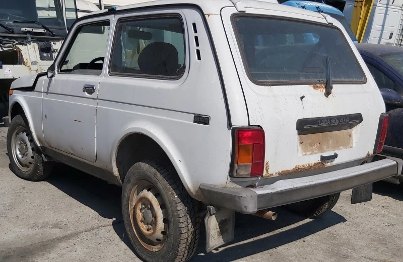 Lada Niva, снимка 2 - Автомобили и джипове - 42875887