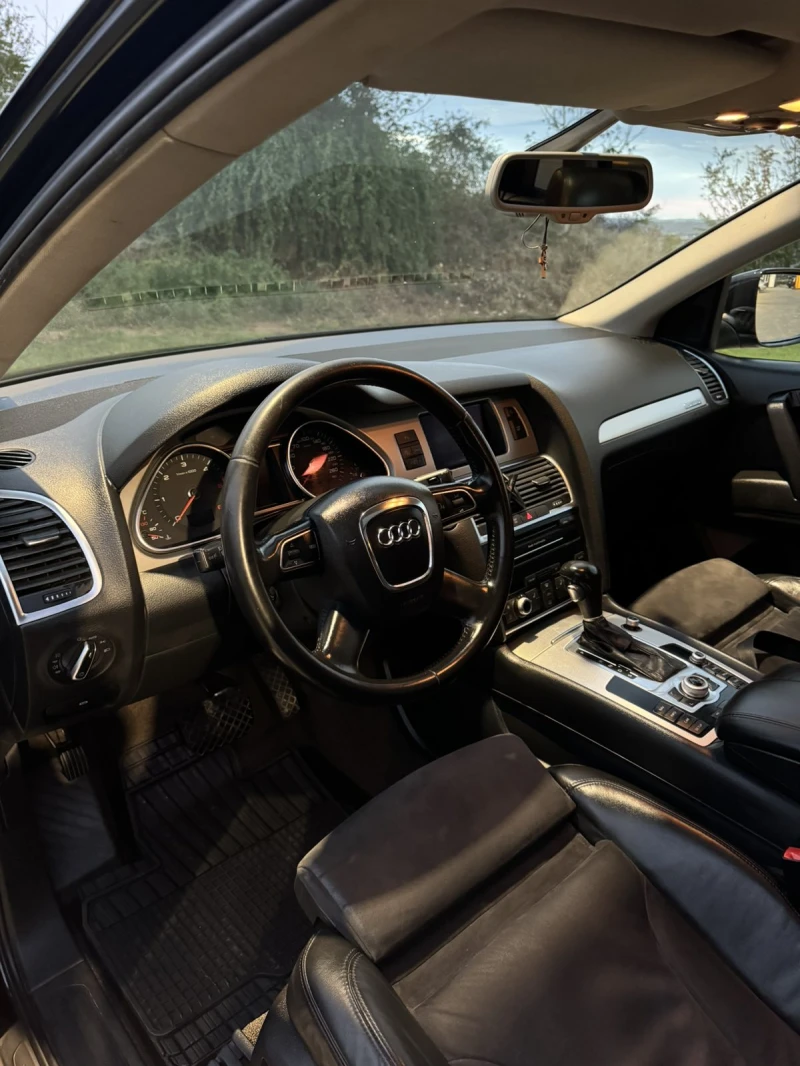 Audi Q7, снимка 7 - Автомобили и джипове - 47486671