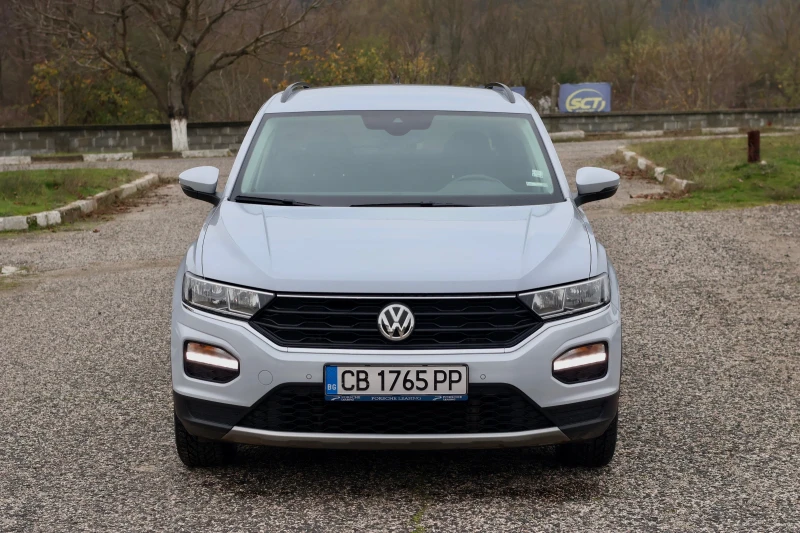 VW T-Roc, снимка 2 - Автомобили и джипове - 52653816