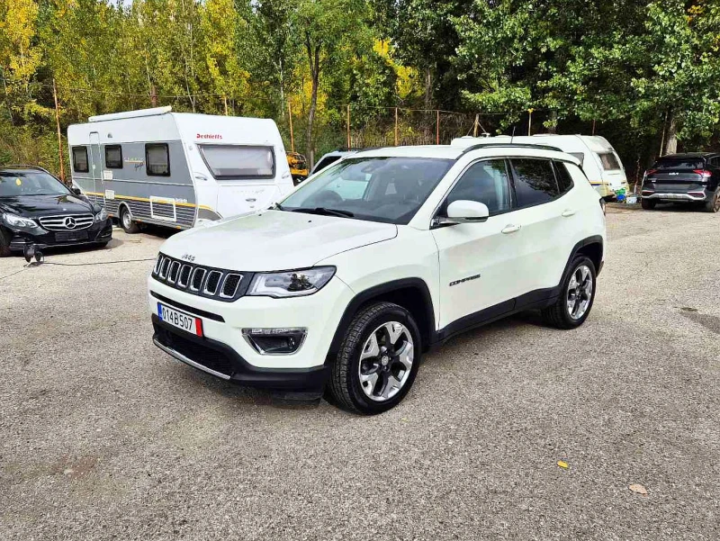 Jeep Compass 2.0D * АВТОМАТИК * 4Х4 * LIMITED - 27990 лв. / 14311.06 € - 92158180 1