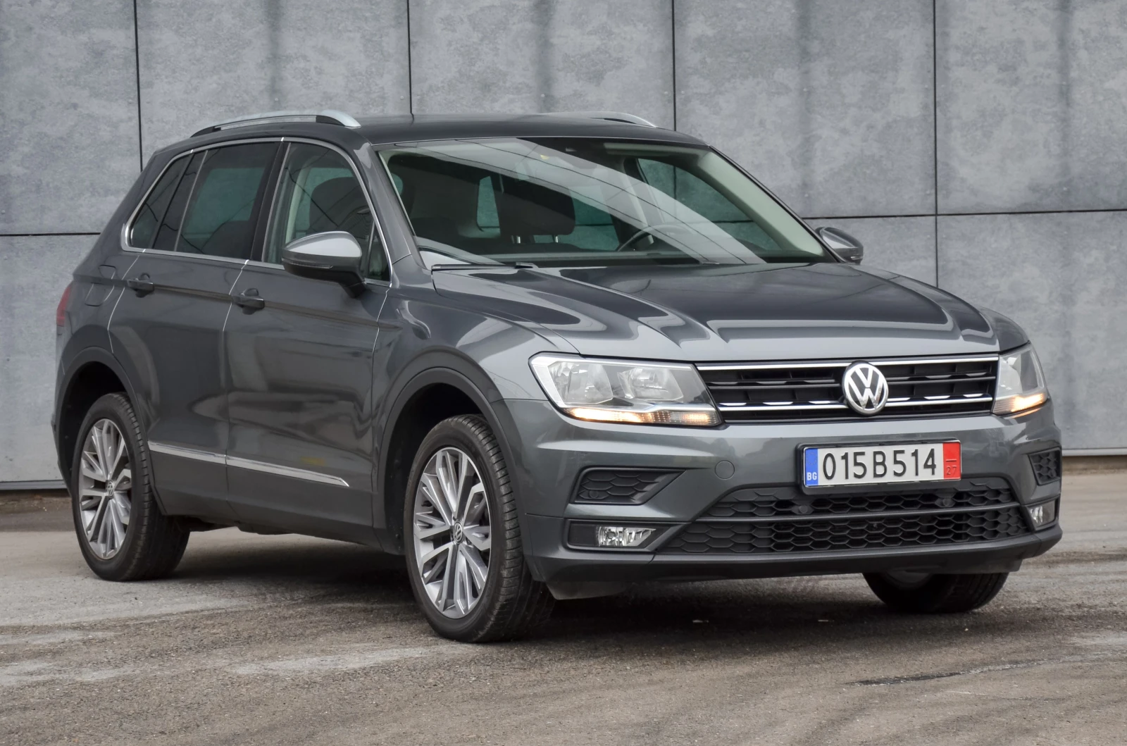 VW Tiguan 2.0 TDI AVTOMAT - изображение 3