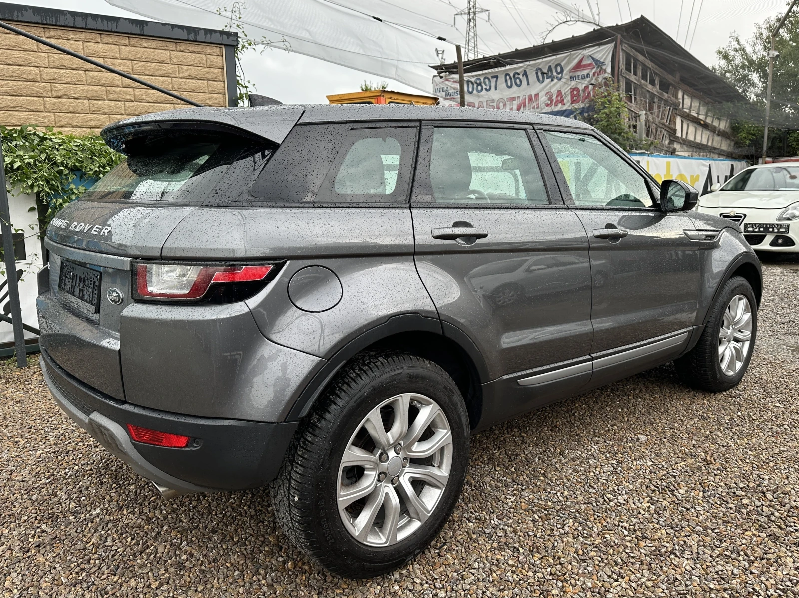 Land Rover Evoque 2.0d Facelift/AUT/4X4/9ск./180к.с. - изображение 4