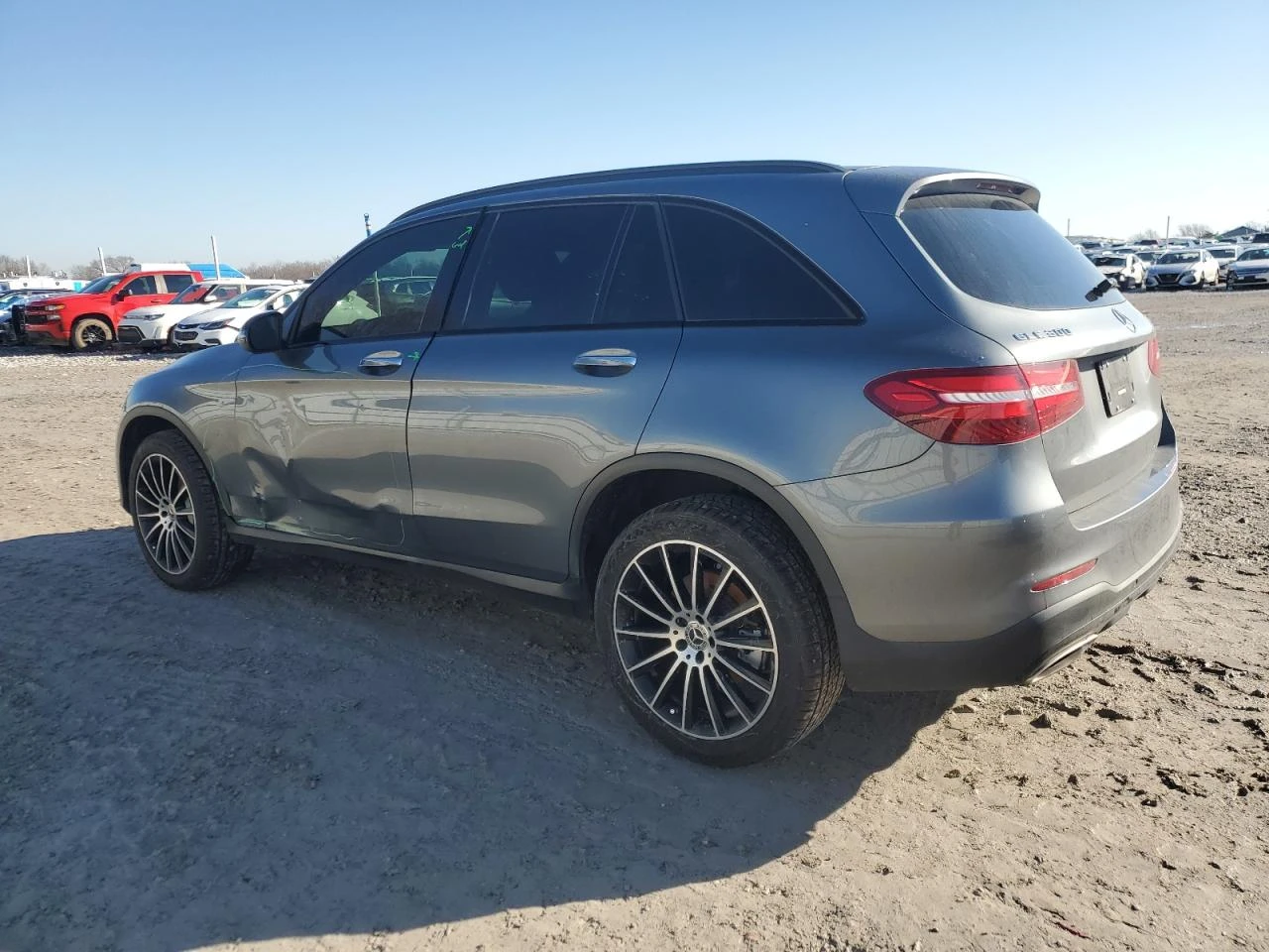 Mercedes-Benz GLC 300 4MATIC/ПОДГРЕВ/ВИДЕО НА МОТОРА - изображение 6