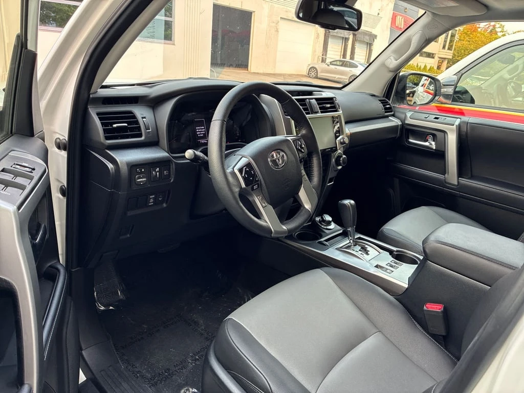 Toyota 4runner * 4WD * CARFAX * БЕЗ ПЪРВОНАЧАЛНА ВНОСКА - изображение 5