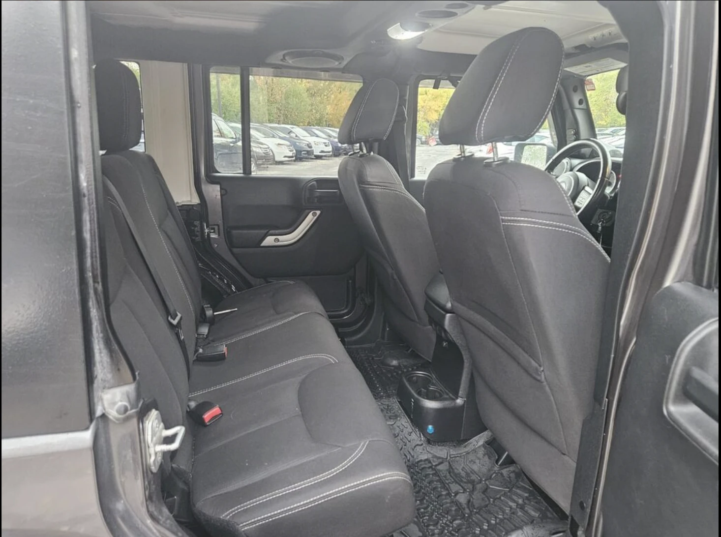 Jeep Wrangler UNLIMITED* SAHARA* 3.6* V6* * *  | Mobile.bg   14