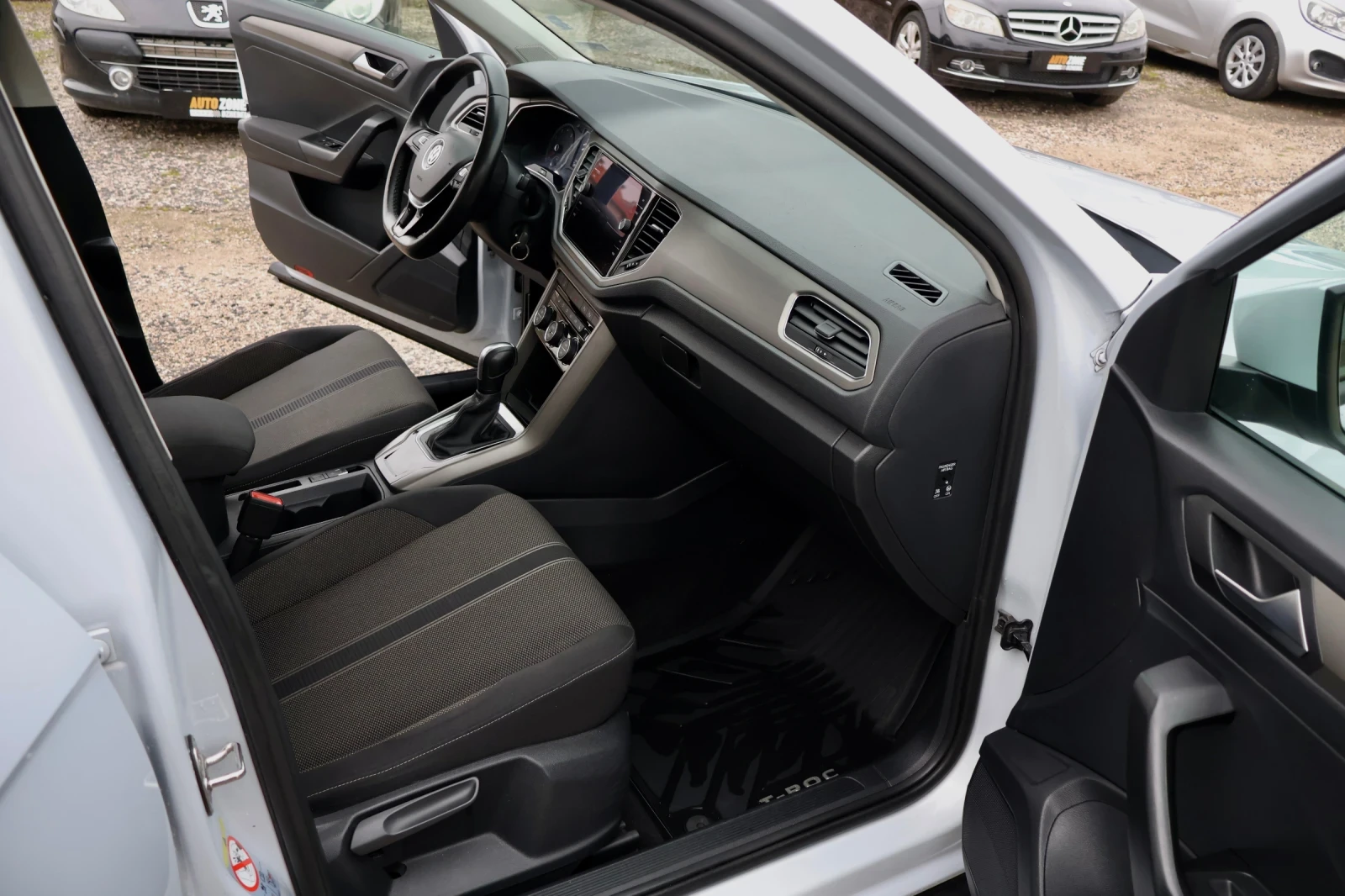 VW T-Roc  - изображение 10