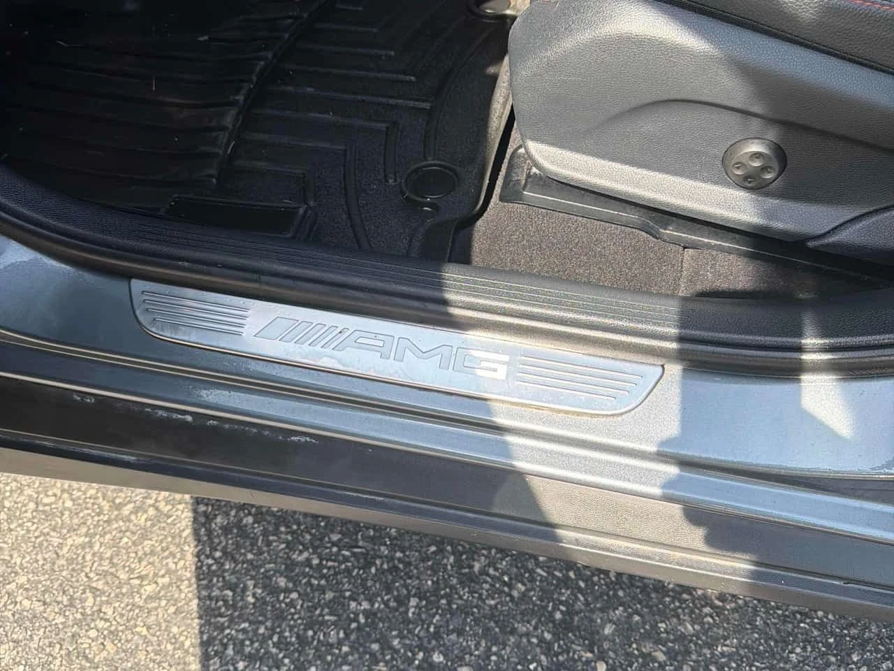 Mercedes-Benz GLC 43 AMG * ДВА ЧИФТА ДЖАНТИ* ДИСТРОНИК* ПАНОРАМА* , снимка 15 - Автомобили и джипове - 54095926