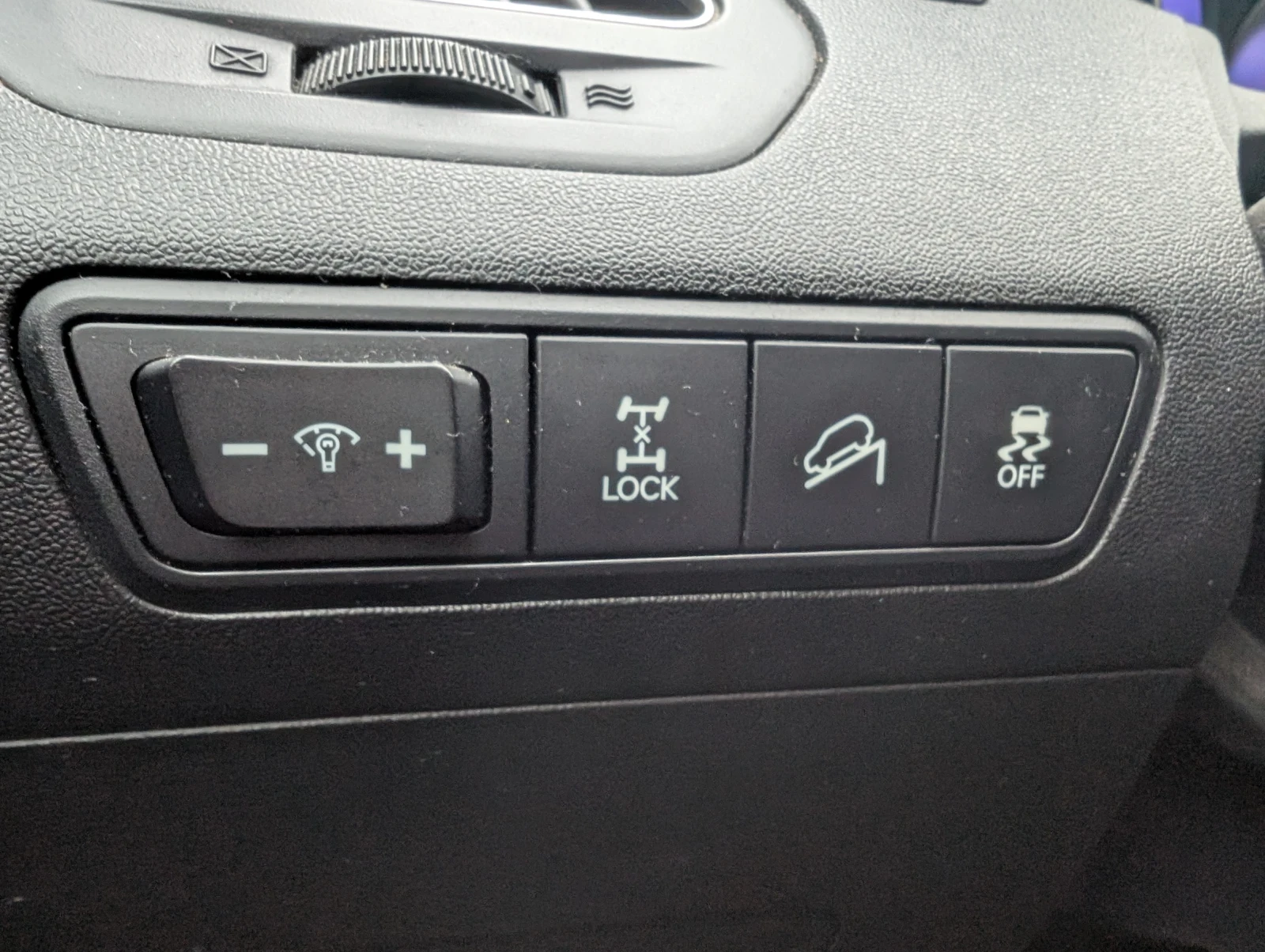 Hyundai IX35, снимка 10 - Автомобили и джипове - 54399867