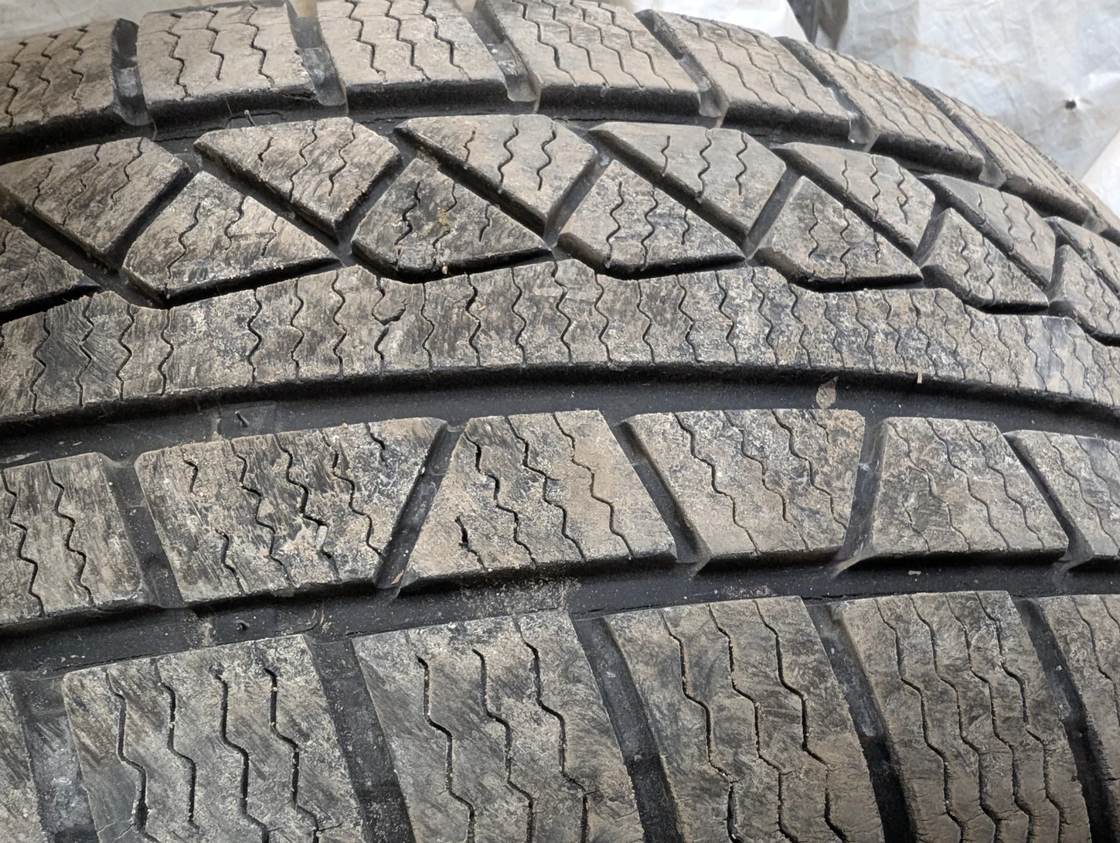 Hyundai IX35, снимка 14 - Автомобили и джипове - 54399867