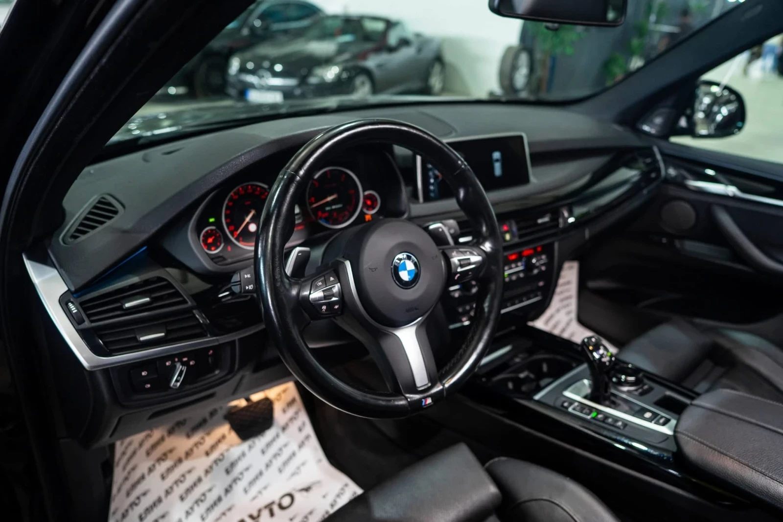 BMW X5 M50D XDRIVE M PACK LED NAVI ПАНО HUD ЛИЗИНГ 100%, снимка 12 - Автомобили и джипове - 54522656