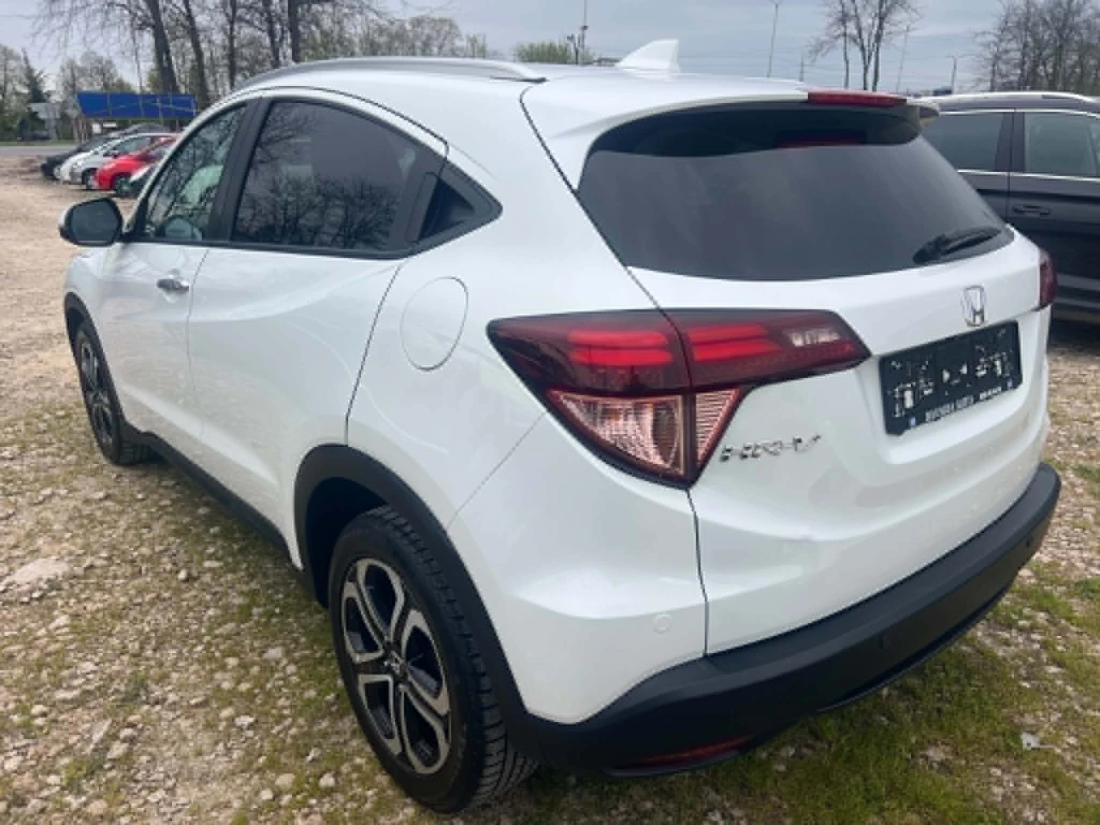 Honda Hr-v Executive, снимка 4 - Автомобили и джипове - 55041956