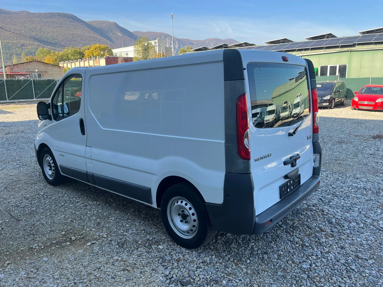 Renault Trafic 2.0DCI климатик - изображение 5