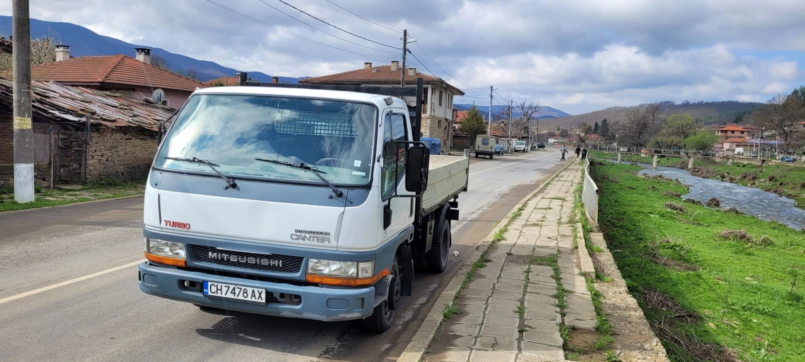 Mitsubishi Canter 3.0 tdi 125 ps - изображение 2