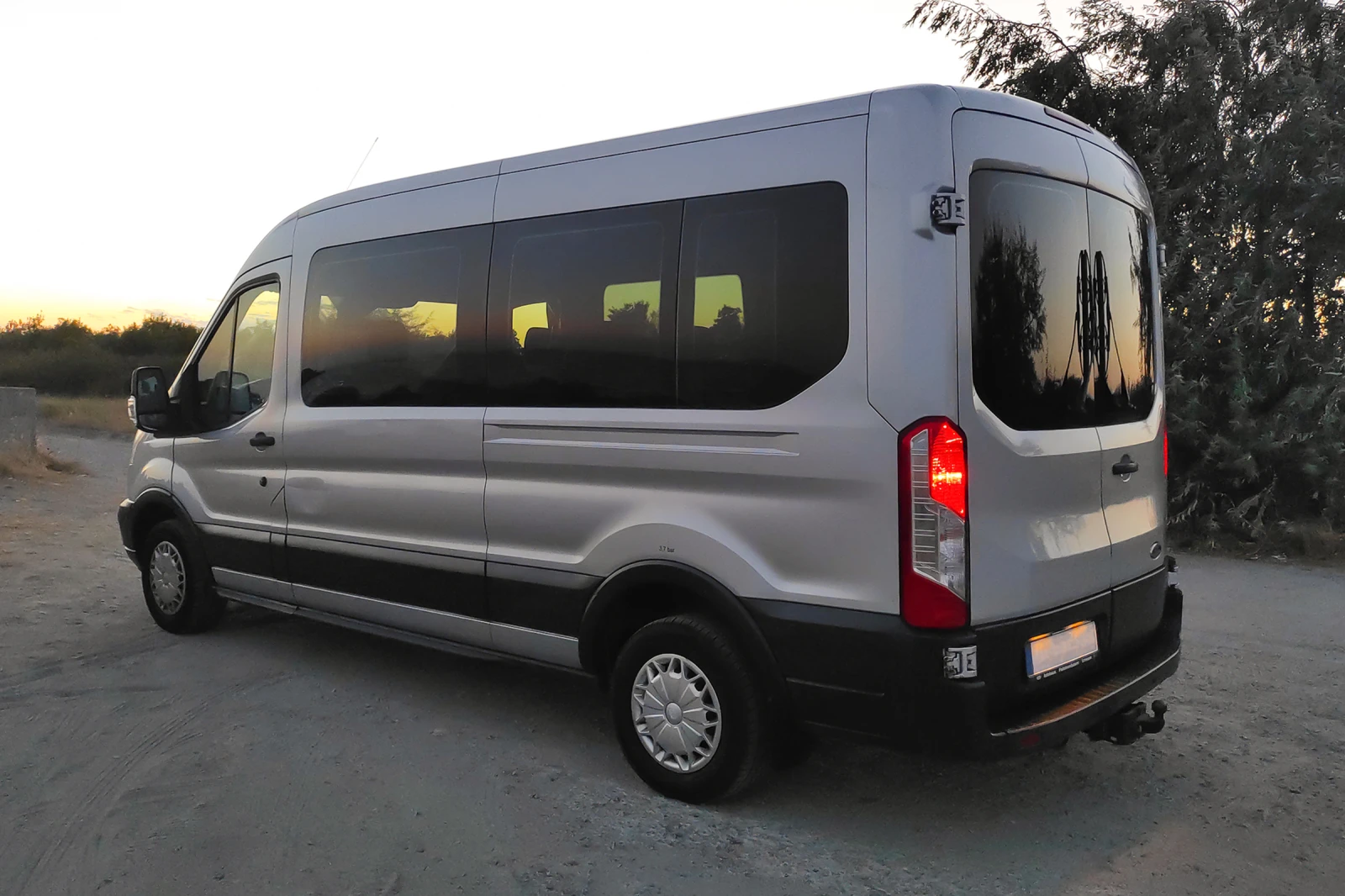 Ford Transit Kombi 2.2 TDCi Trend 125PS FWD, 2x Klima, TV, снимка 6 - Бусове и автобуси - 55944888