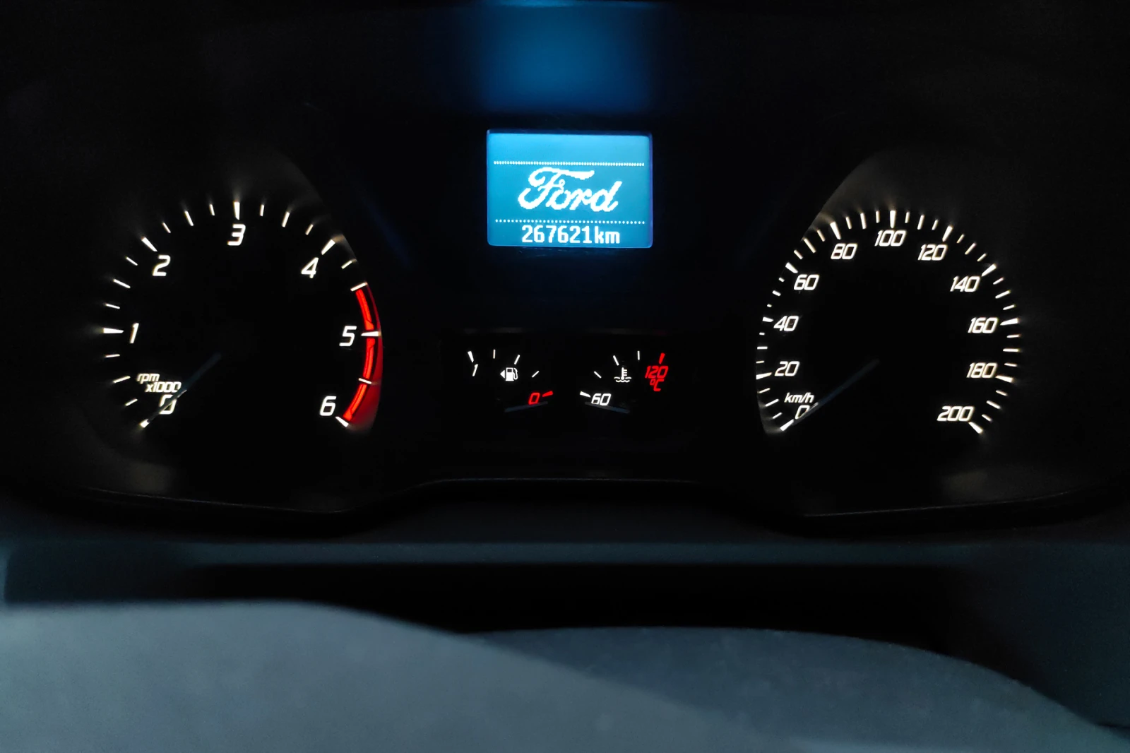 Ford Transit Kombi 2.2 TDCi Trend 125PS FWD, 2x Klima, TV, снимка 9 - Бусове и автобуси - 55944888