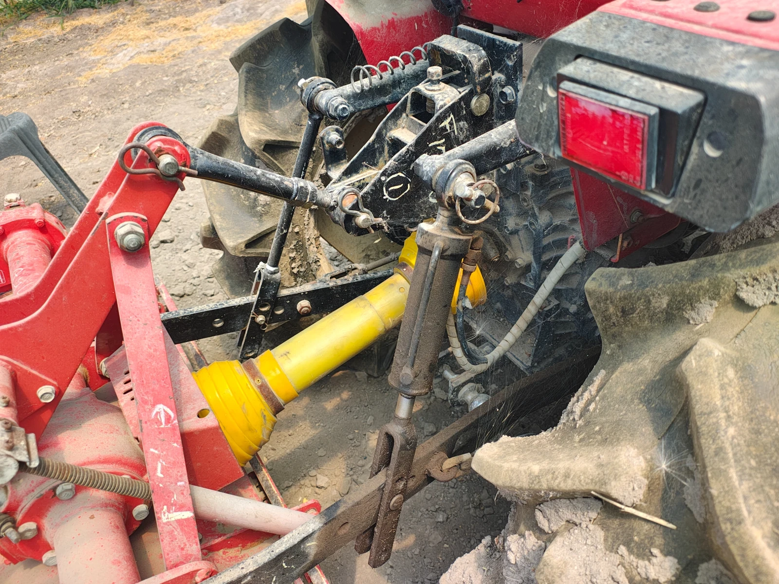 Трактор Yanmar F17.5, снимка 6 - Селскостопанска техника - 55693225
