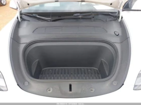 Tesla Model Y PERFORMANCE DUAL MOTOR AWD, снимка 13