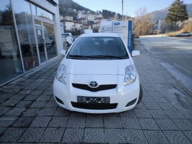 Toyota Yaris 1.3, снимка 2