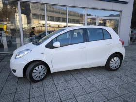 Toyota Yaris 1.3, снимка 1