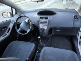 Toyota Yaris 1.3, снимка 5