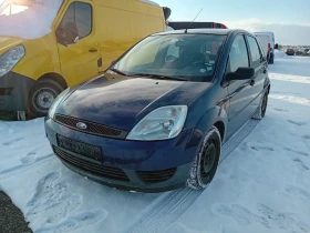 Ford Fiesta БРАКУВАНА ПАЛИ РАБОТИ И СЕ ДВИЖИ ЦЯЛА ЗА ЧАСТИ, снимка 1