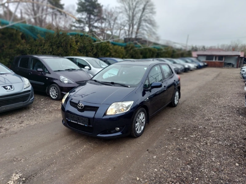 Toyota Auris, снимка 1 - Автомобили и джипове - 46991926