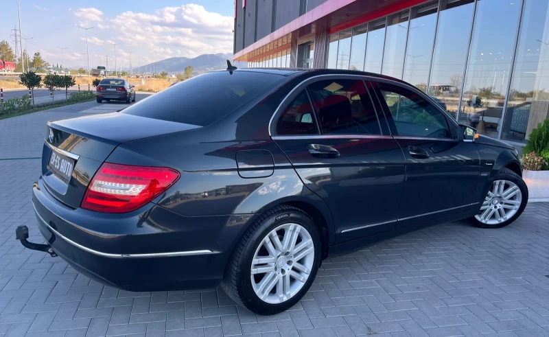 Mercedes-Benz C 220 Avantgarde , снимка 4 - Автомобили и джипове - 47611186