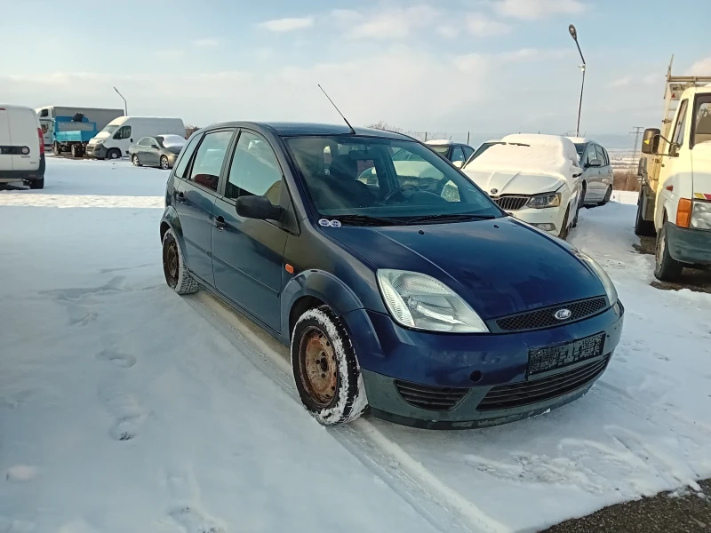 Ford Fiesta БРАКУВАНА ПАЛИ РАБОТИ И СЕ ДВИЖИ ЦЯЛА ЗА ЧАСТИ, снимка 3 - Автомобили и джипове - 49198390