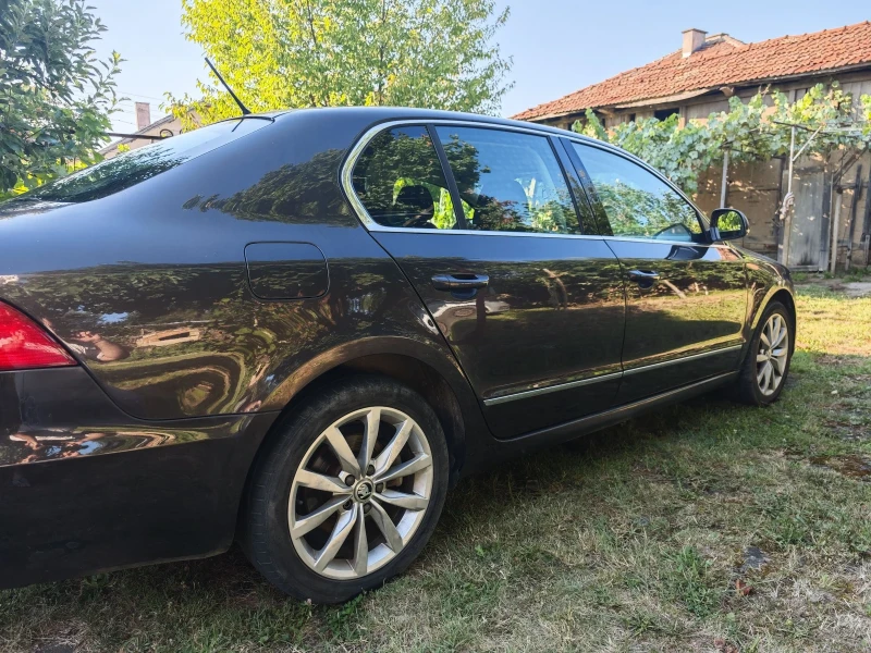 Skoda Superb 1.6 бензин 160 к.с., снимка 8 - Автомобили и джипове - 49422840