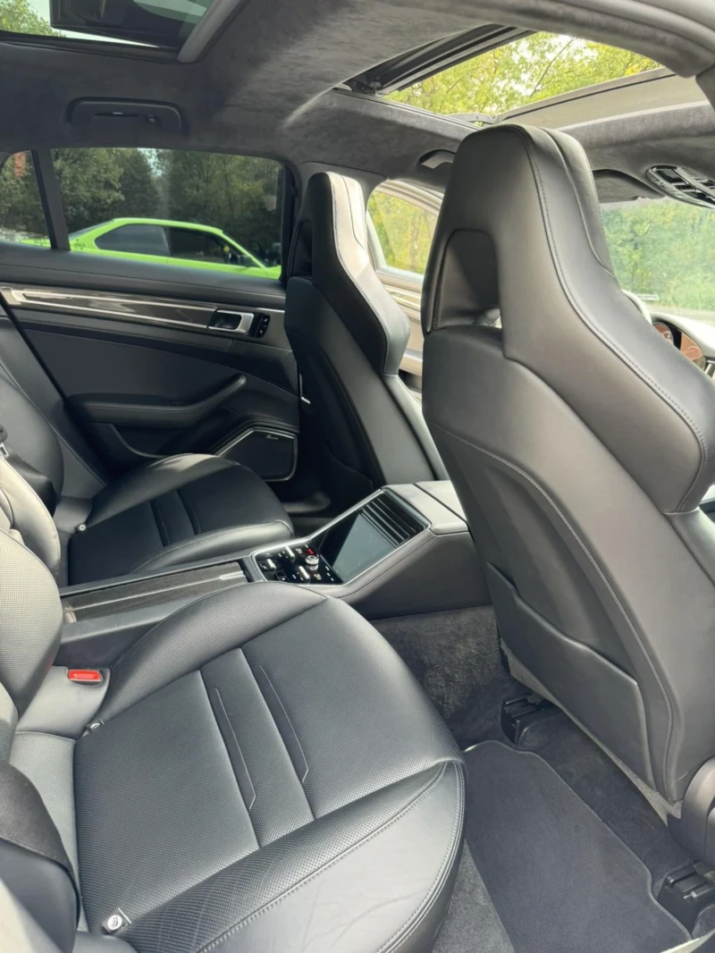 Porsche Panamera, снимка 10 - Автомобили и джипове - 52905884