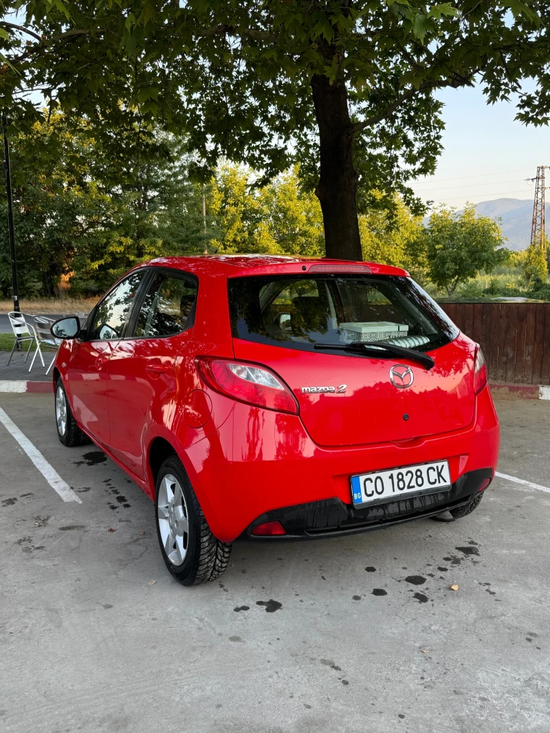 Mazda 2 1.4, снимка 2 - Автомобили и джипове - 52625342