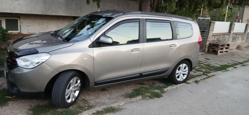 Dacia Lodgy, снимка 6 - Автомобили и джипове - 52891733
