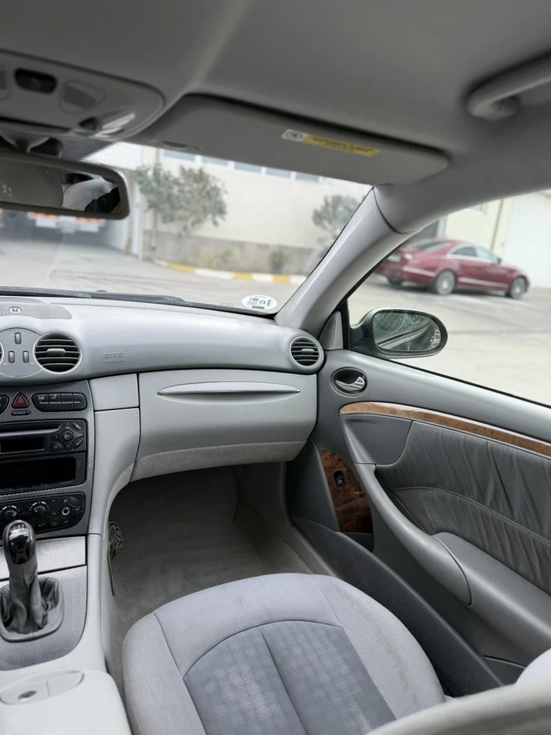 Mercedes-Benz CLK 200i COMPRESSOR/ НОВ ВНОС/, снимка 9 - Автомобили и джипове - 52441881