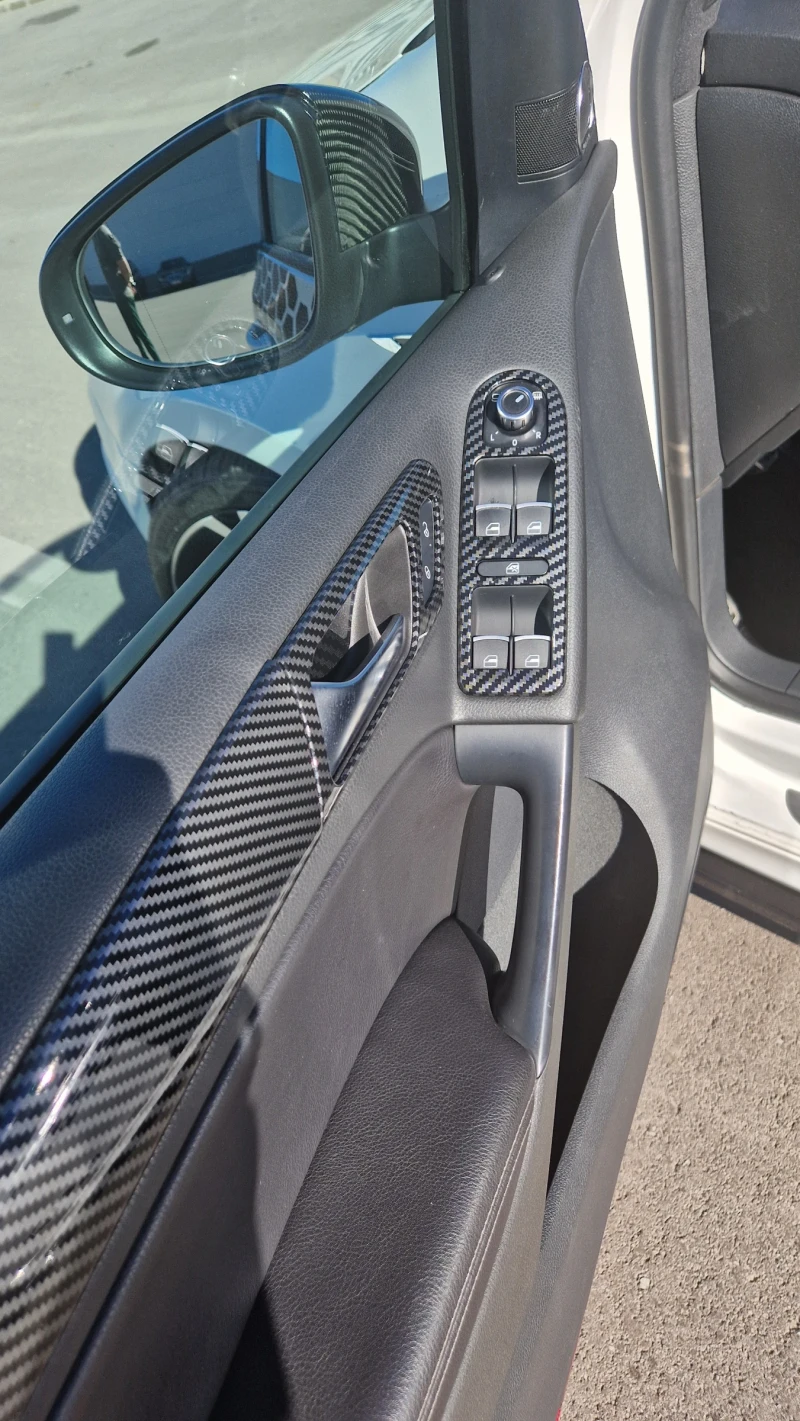 VW Golf 6R 2.0 306 к.с.4х4 НОВ ВНОС ШВЕЙЦАРИЯ , снимка 10 - Автомобили и джипове - 52720885