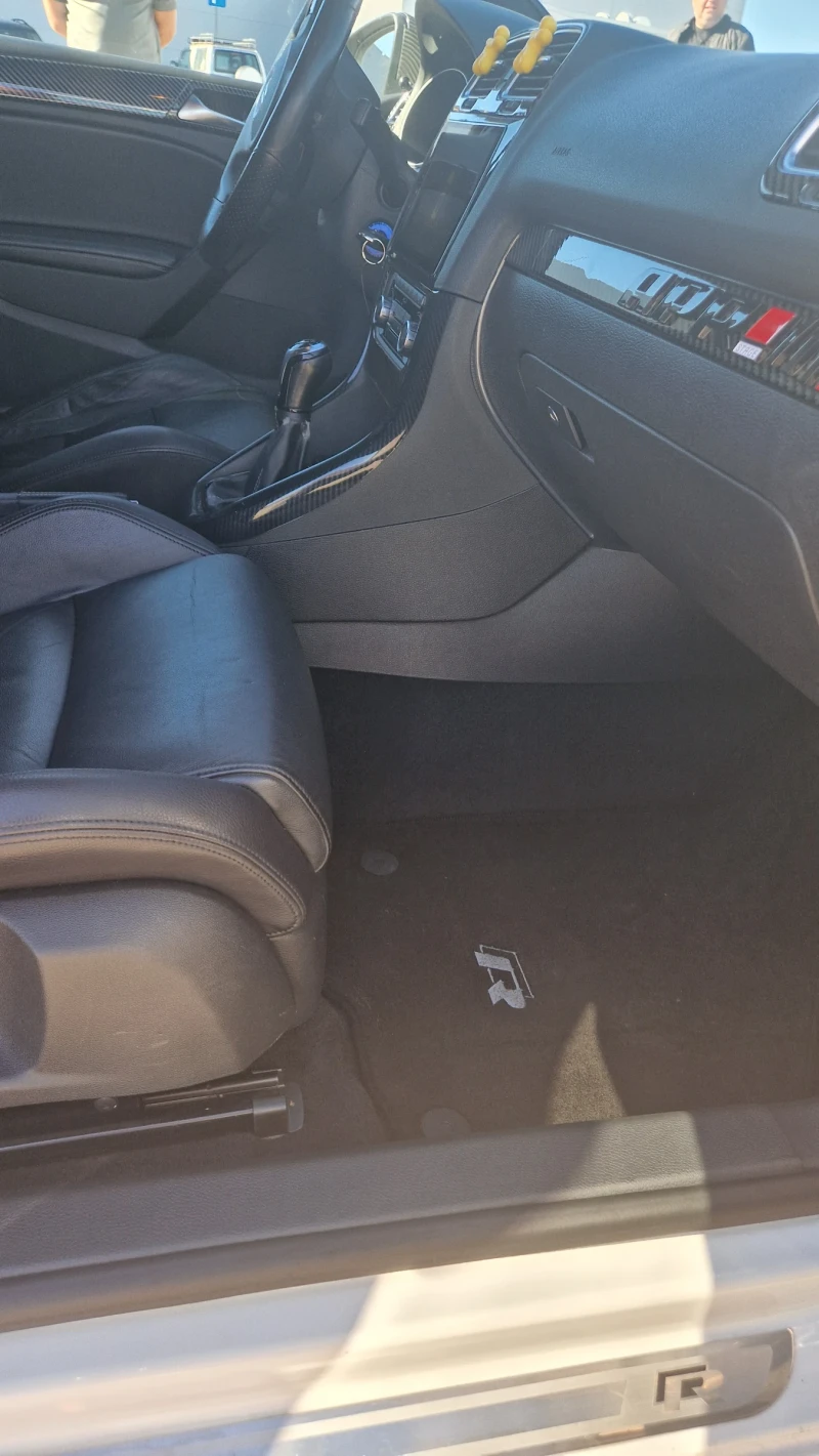 VW Golf 6R 2.0 306 к.с.4х4 НОВ ВНОС ШВЕЙЦАРИЯ , снимка 6 - Автомобили и джипове - 52720885