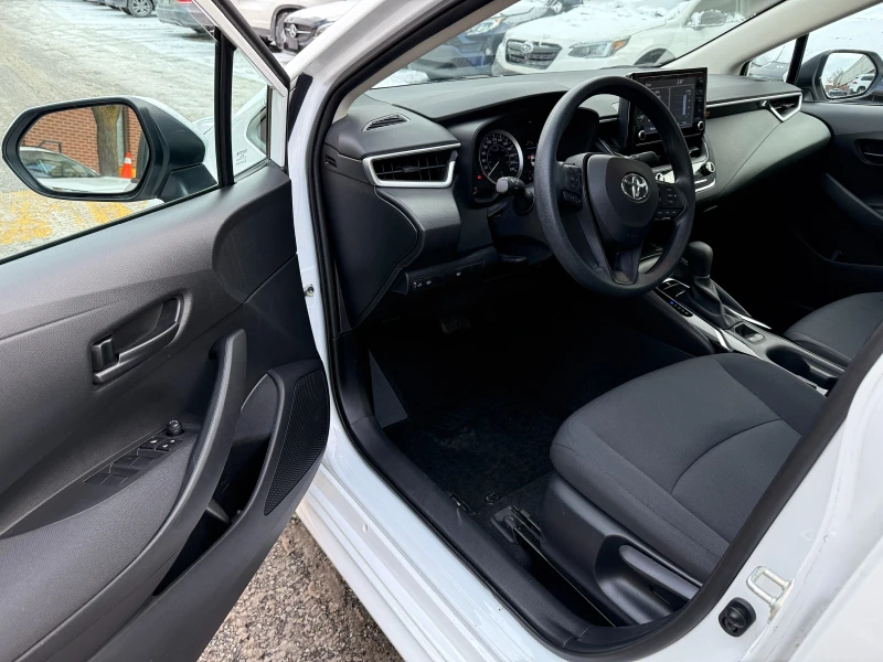 Toyota Corolla LE CVT * * CARFAX * * АВТО КРЕДИТ * * , снимка 9 - Автомобили и джипове - 52817145