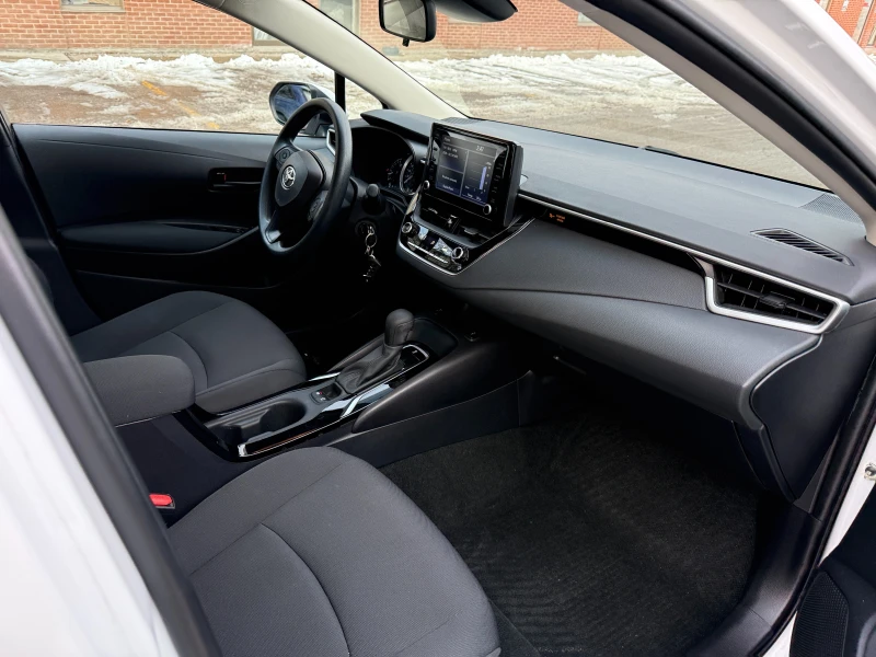 Toyota Corolla LE CVT * * CARFAX * * АВТО КРЕДИТ * * , снимка 15 - Автомобили и джипове - 52817145